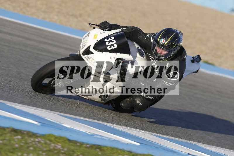 /02 28.-31.01.2025 Moto Center Thun Jerez/gruen-green/333